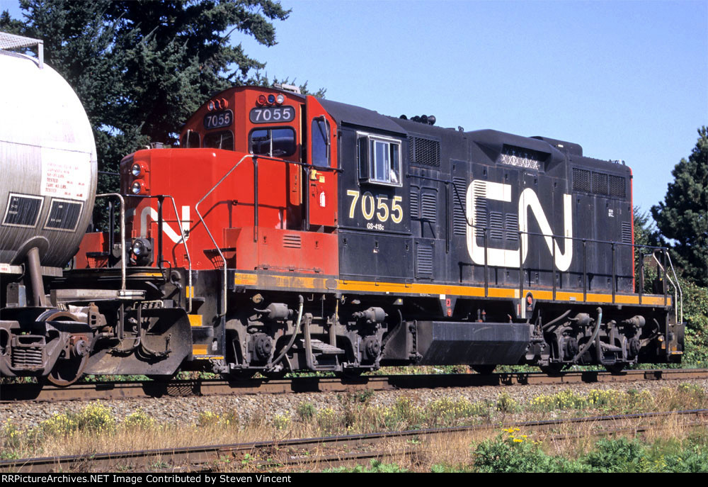 Candian National GP9RM #7055